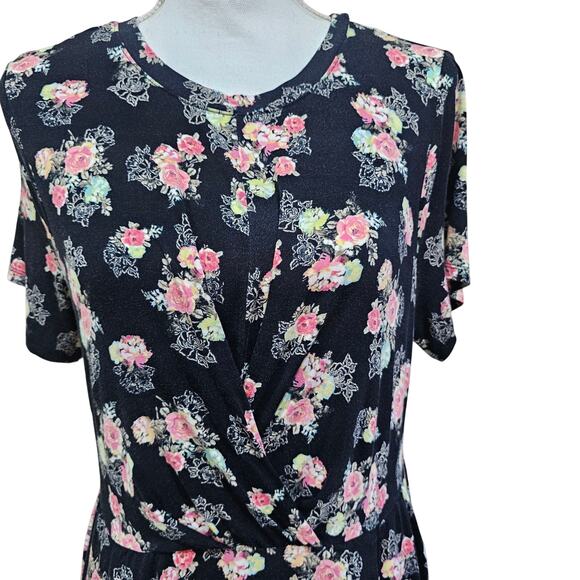 Torrid Black with Pink Floral Super Soft Knit Dress Size 1X (14) - Picture 3 of 8